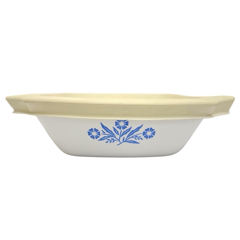 Vintage Corning Ware 14oz P-41-B Petite‎ Casserole Dish w/Lid Blue Cornflower